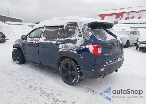 2021 Honda Passport Awd Elite z USA, uszkodzony, nr VIN 5FNYF8H08MB026437